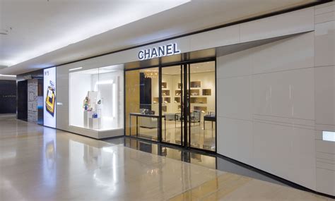 chanel store locations.